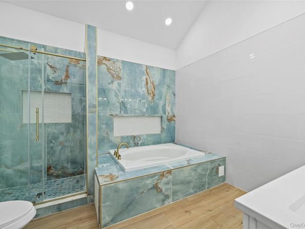 3A Lavender Lane, East Islip NY 11730