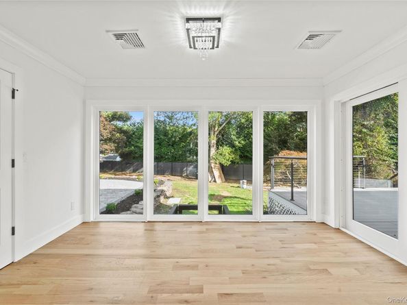 3A Lavender Lane, East Islip NY 11730