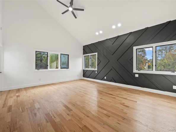 3A Lavender Lane, East Islip NY 11730