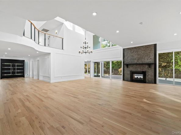 3A Lavender Lane, East Islip NY 11730
