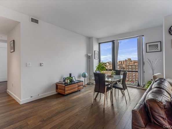 107-06 Queens Boulevard 6H, Forest Hills NY 11375