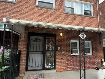 443 Howe Avenue