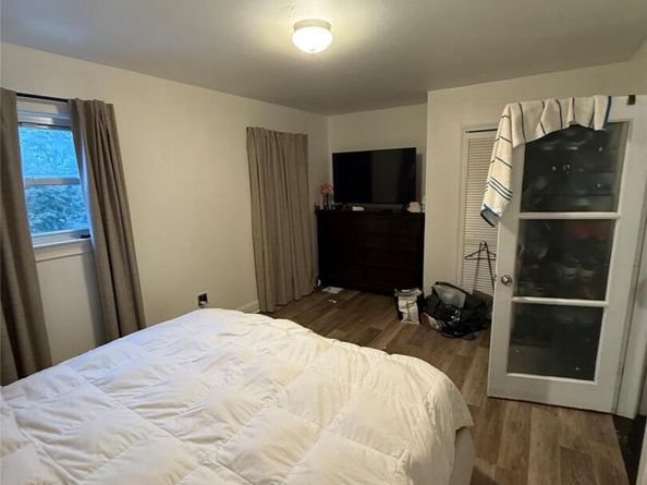 443 Howe Avenue, Bronx NY 10473