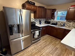 443 Howe Avenue, Bronx NY 10473