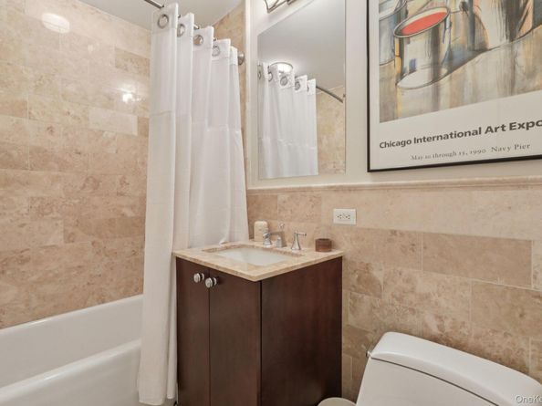 5 Renaissance Square 27G, White Plains NY 10601