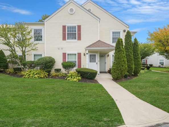 181 Fairview Circle, Middle Island NY 11953