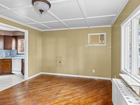 85 Lake Promenade, Ronkonkoma NY 11779