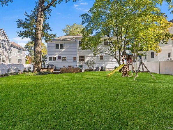 14 Wakefield Road, Scarsdale NY 10583