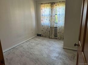 408 121st Street 26, College Point NY 11356