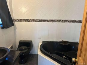 408 121st Street 26, College Point NY 11356