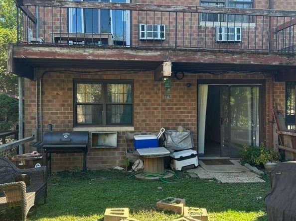 408 121st Street 26, College Point NY 11356