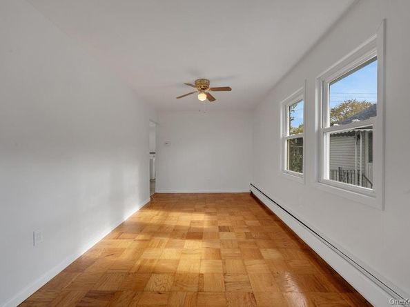 24 Magnolia Place 24, Bronx NY 10465