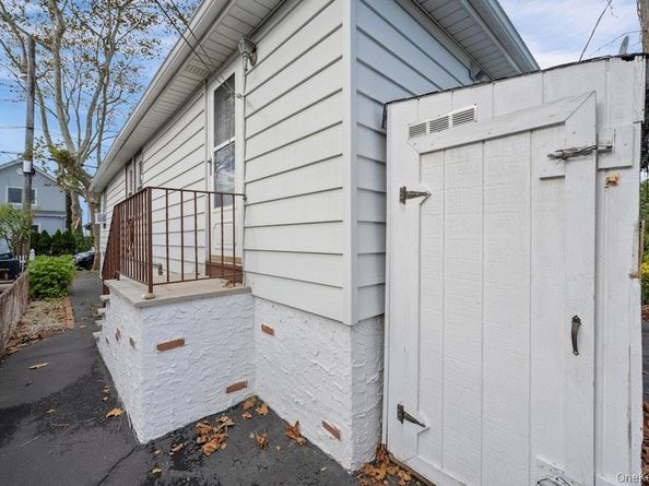 24 Magnolia Place 24, Bronx NY 10465