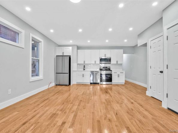 1462 New York Avenue, Brooklyn NY 11210