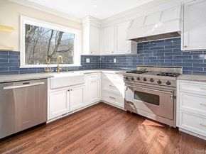 415 Sarles Street, Bedford Corners NY 10549