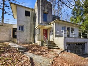 150 Burkewood Road, Mount Vernon NY 10552