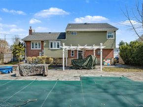 57 Richfield Street, Plainview NY 11803