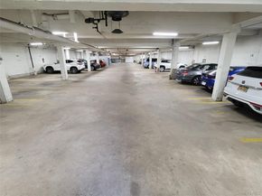 89-40 151st 3B, Howard Beach NY 11414