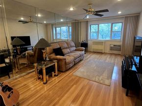 89-40 151st 3B, Howard Beach NY 11414