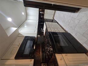 89-40 151st 3B, Howard Beach NY 11414