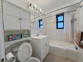 21909 74th Avenue 446B2, Oakland Gardens NY 11364