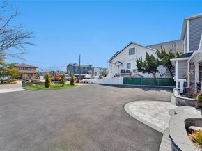 890 S Long Beach Avenue, Freeport NY 11520