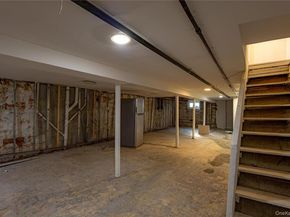 132-16 Hillside Avenue, Richmond Hill NY 11418