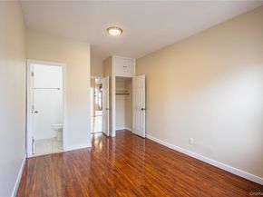 132-16 Hillside Avenue, Richmond Hill NY 11418