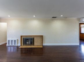 85-32 213th Street, Hollis Hills NY 11427