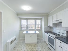 85-32 213th Street, Hollis Hills NY 11427