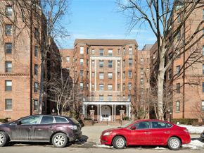 8451 Beverly Road 1A 10 1U 2U 4N, Kew Gardens NY 11415