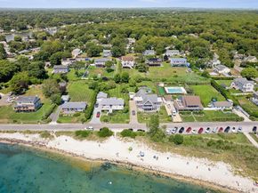 8 Sinnickson Road, Center Moriches NY 11934