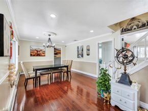 225 Farhan Lane, North Babylon NY 11703