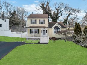 83 Friendship Drive, Rocky Point NY 11778
