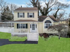 83 Friendship Drive, Rocky Point NY 11778
