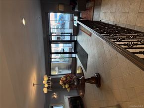 241-20 Northern Boulevard 4A, Douglaston NY 11362