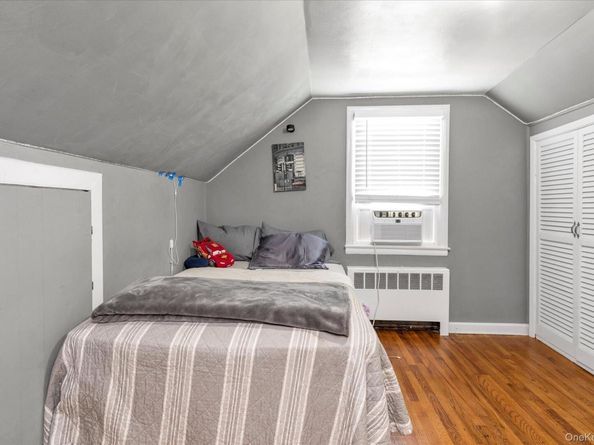 1039 Elizabeth Street, Baldwin NY 11510