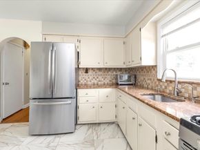 1039 Elizabeth Street, Baldwin NY 11510