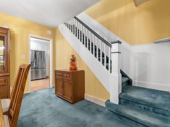 65 Haven Avenue, Valley Stream NY 11580