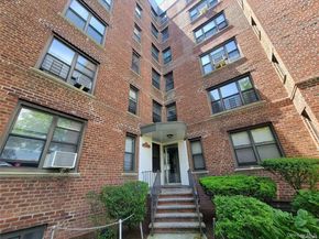 112-24 Northern Boulevard 4A, Corona NY 11368
