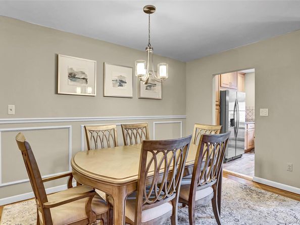 30 Daley Place 247, Lynbrook NY 11563