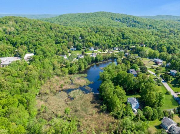 14 Cross Road, Cortlandt Manor NY 10567