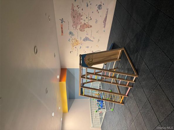 630 1st Avenue 12J, New York (Manhattan) NY 10016