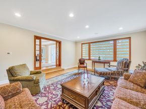40 Somerset Place, Syosset NY 11791