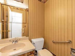 28 Spring Hollow, Roslyn NY 11576