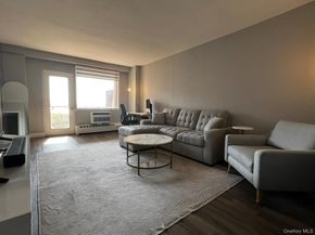 5800 Arlington Avenue 11R, Bronx NY 10471