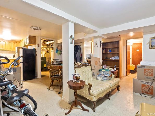 39-47 43rd Street, Sunnyside NY 11104
