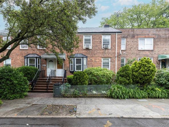 39-47 43rd Street, Sunnyside NY 11104
