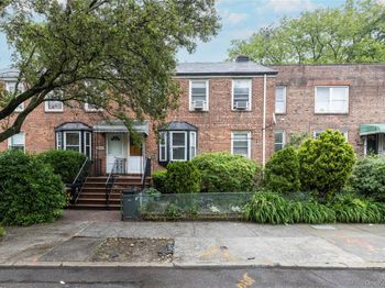 39-47 43rd Street
