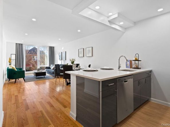 56-02 31st Avenue 2A, Woodside NY 11377